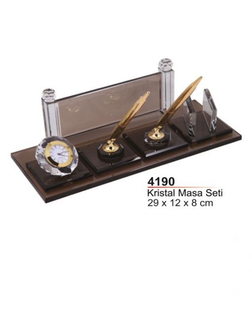 Masa Seti, İsimlik Çeşitleri, Masa Üstü Set Çeşitleri, Logo Baskı Masa Set Çeşitleri.Promosyon Sümen Seti, Masa Sümenleri, Masa Sümen Seti, Kauçuk Masa Sümeni, Bez Masa Sümeni, Takvimli Masa Sümeni, Logo Baskılı Sümen Setleri, Lüks Sümen Takımı, Ekonomik Sümen Takımı, Masa Seti, Sümen Takımı, Masa saati, not kâğıtlığı, masa kalemi, kalemlik, isimlik, zarf açacağı, resim çerçevesi, Sümen takvim, masa Sümeni, masa föylüğü, kartvizitlik, Saat, Duvar Saati, Kol Saati, Cep Saati, Ayna, Manikür Seti, Lüks kalem Setleri, Deri Sümen Takımı,  Sunni Deri Sümen Takımı, İsimli Sümen Takımı